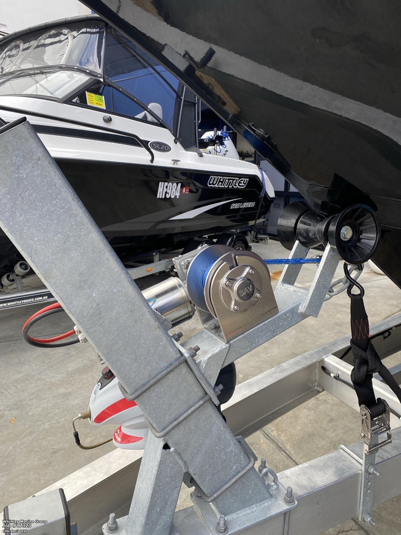 Whittley (trailer winch)